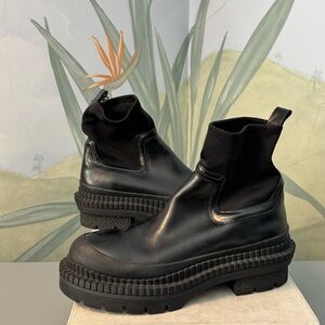 Zara Black Women's Chunky Ankle Boots, Botin, Size 10 NWT